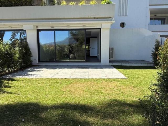Apartamento en venta en Marbella Málaga