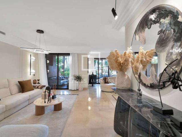 Apartamento en venta en Marbella Málaga