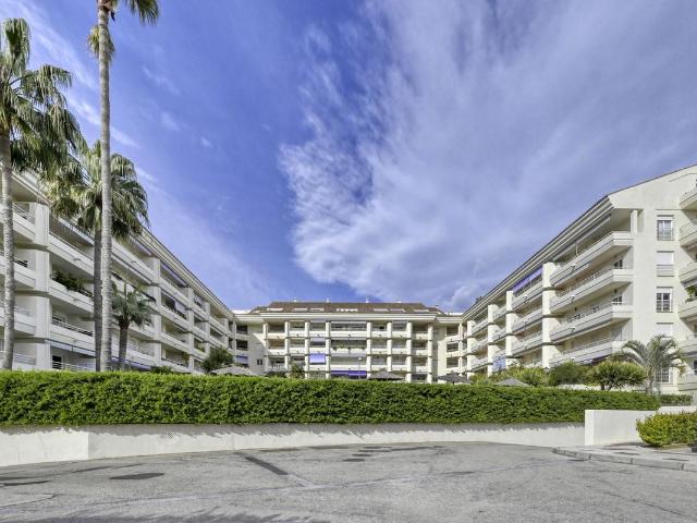 Apartamento en venta en Marbella Málaga