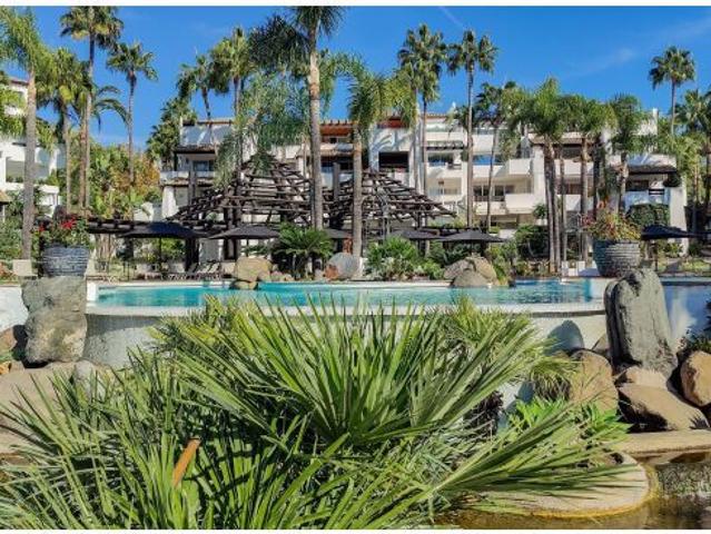 Apartamento en Venta en Marbella, Málaga
