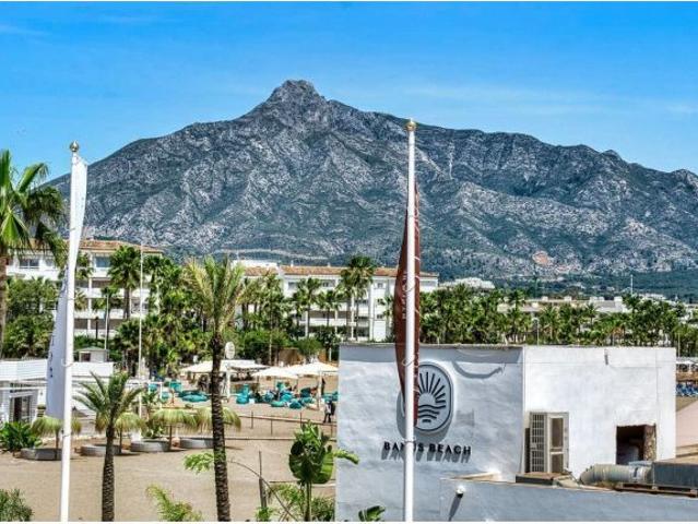 Apartamento en Venta en Marbella, Málaga