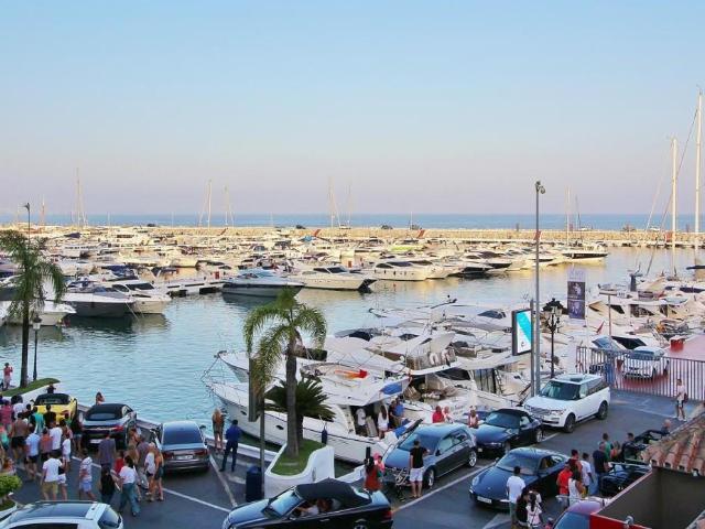 Apartamento en venta en Marbella Málaga