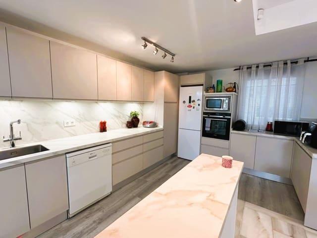 Apartamento en venta en Marbella, Málaga Costa del Sol