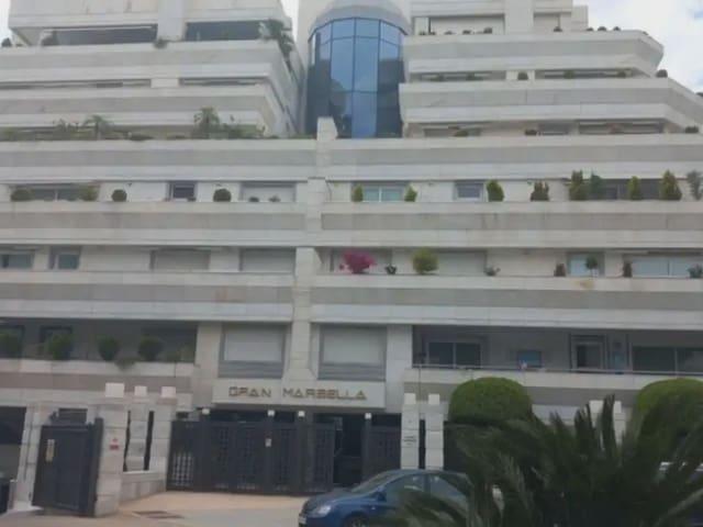 Apartamento en venta en Marbella, Málaga Costa del Sol