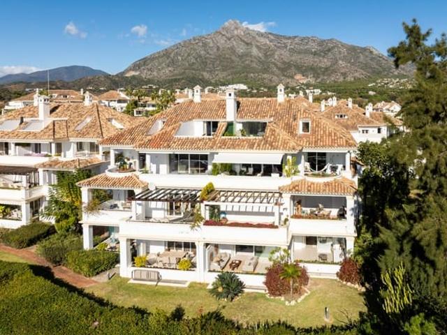 Apartamento en venta en Marbella, Málaga Costa del Sol