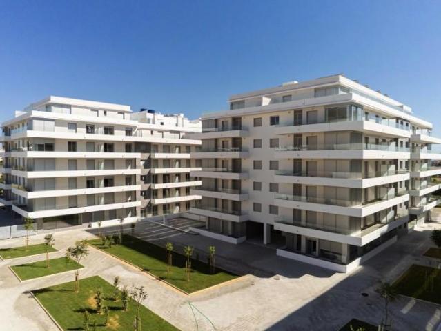 Apartamento en venta en Marbella, Nueva Andalucia