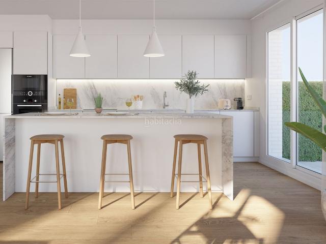 Apartamento en venta en Marbella, Nueva Andalucía centro. Nuevos Apartamentos en Nueva Andalucia cerca de todos los servicios. Apartamentos.