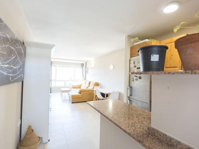 Apartamento en venta en Marbella, Nueva Andalucía centro. Oportunidad en zona privilegiada de Las Brisas Nueva Andalucía. Apartamentos.