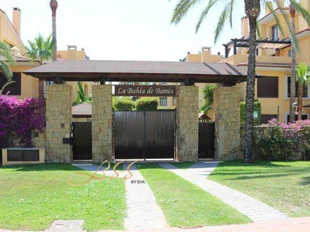 Apartamento en venta en Marbella, Puerto Banus