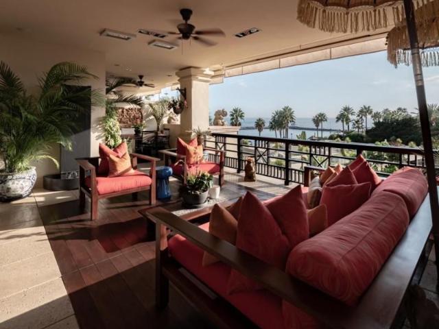 Apartamento en venta en Marbella, Puerto Banus