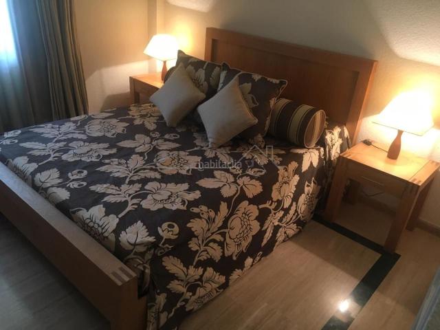 Apartamento en venta en Marbella, Puerto Banús. Apartamentos.