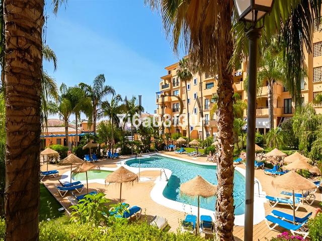 Apartamento en venta en Marbella, San Pedro de Alcántara Pueblo. Apartamento en Planta Media en San Pedro de Alcántara. Apartamentos.