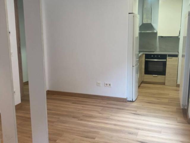Apartamento en venta en Mariano Andrés 24008