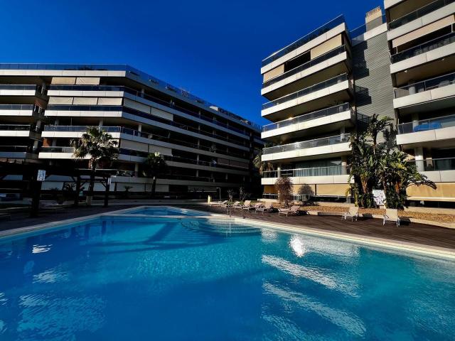 Apartamento en venta en Marina Botafoch, Ibiza