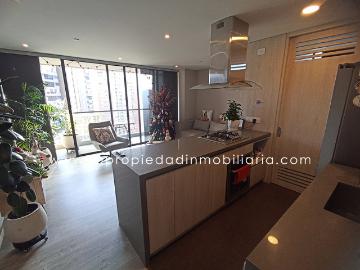 Apartamento En Venta En Medellin En Altos Del Poblado V215055