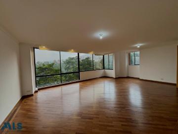 Apartamento En Venta En Medellin En El Diamante N 2 V386504