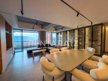 Apartamento En Venta En Medellin En El Poblado V320009