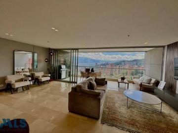 Apartamento En Venta En Medellin En El Poblado V376107