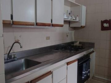Apartamento En Venta En Medellin En Estadio V362829