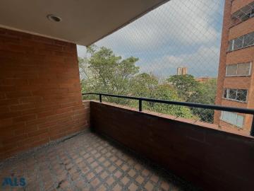Apartamento En Venta En Medellin En La Frontera V386550