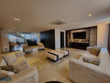 Apartamento En Venta En Medellin En Laureles V333443