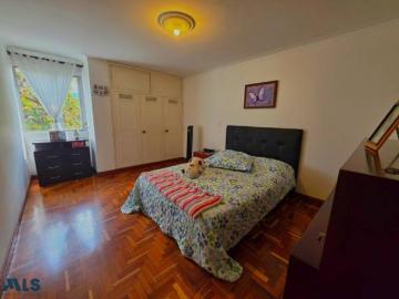 Apartamento En Venta En Medellin En Laureles V376151