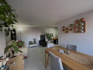 Apartamento En Venta En Medellin En Loma De Los Bernal V371848