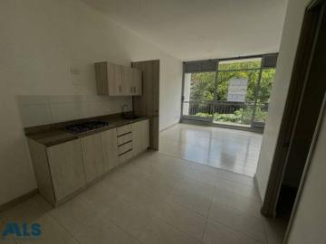 Apartamento En Venta En Medellin En Loma De Los Bernal V321903