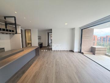 Apartamento En Venta En Medellin En Los Balsos V389879