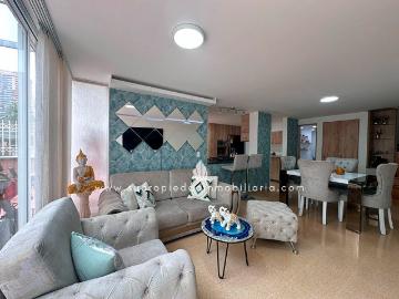 Apartamento En Venta En Medellin En Los Naranjos V233550