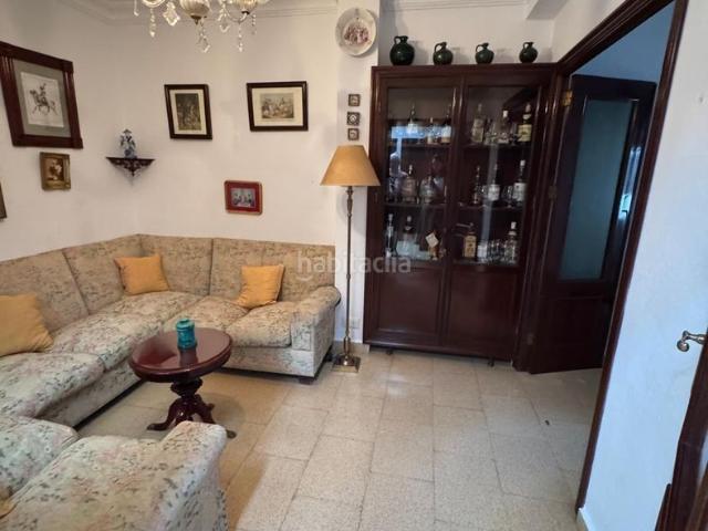 Apartamento en venta en Medina Sidonia. 2 APARTAMENTOS EN PLENO CASCA ANTIGUO CON PLAZAS DE GARAJE EXCELENTE OPORTUNIDAD. Apartamentos Medina.