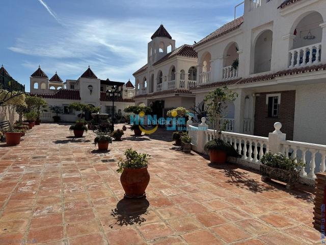 Apartamento en venta en Mezquitilla. Precioso apartamento en Pinar de Mezquitilla. Apartamentos.