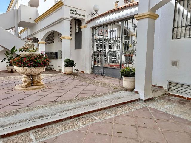 Apartamento en venta en Mijas, Calahonda. Apartamento en Última Planta de 3 dormitorios en Calahonda. Apartamentos.
