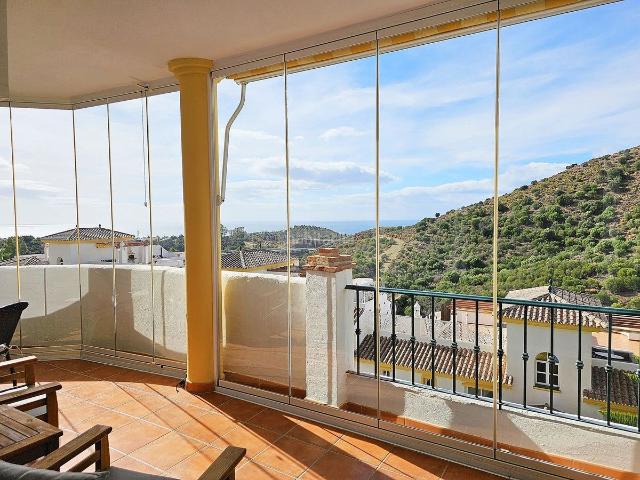 Apartamento en venta en Mijas, Calahonda. Apartamentos.