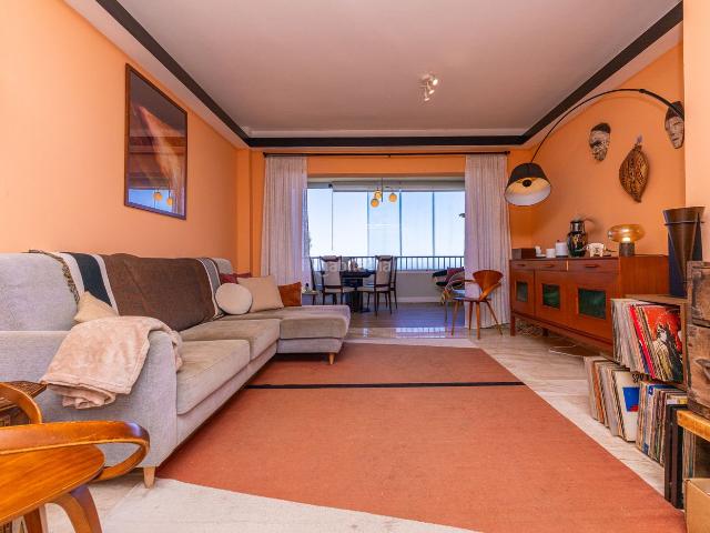 Apartamento en venta en Mijas, Calahonda. Apartamentos.