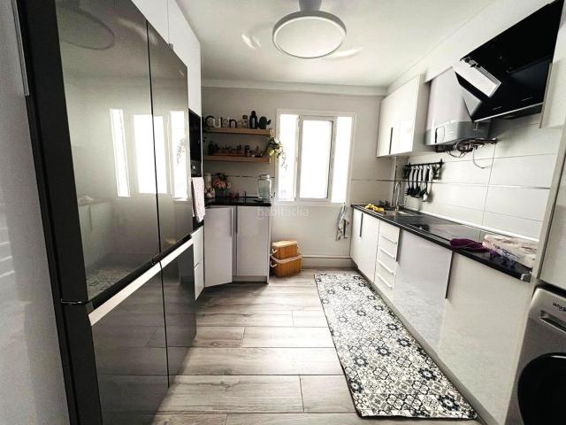 Apartamento en venta en Mijas, Centro. Apartamento en Las Lagunas de Mijas, 3 dormitorios, 2º sin ascensor, a 500 metros de la playa. Apartamentos.