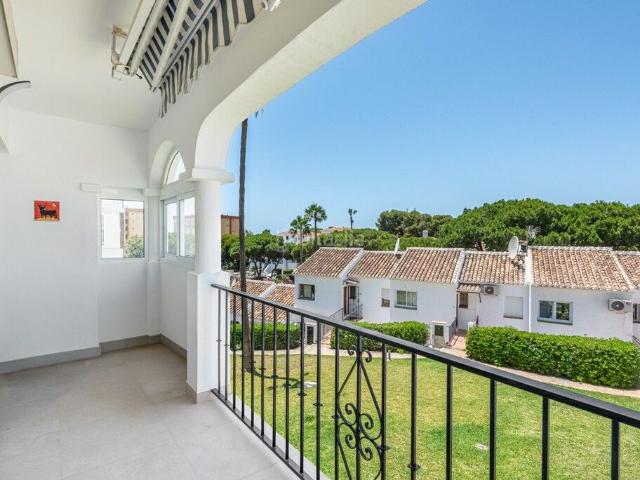Apartamento en venta en Mijas, El Faro de Calaburra Chaparral. Apartamentos.