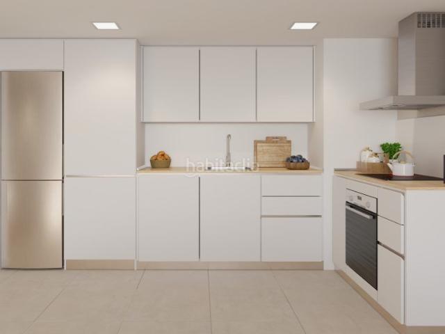 Apartamento en venta en Mijas, El Faro de Calaburra Chaparral. Modernos apartamentos de 2 y 3 dormitorios en Mijas Costa con amplias terrazas, jardines o áticos, piscina comunitaria, jardines.