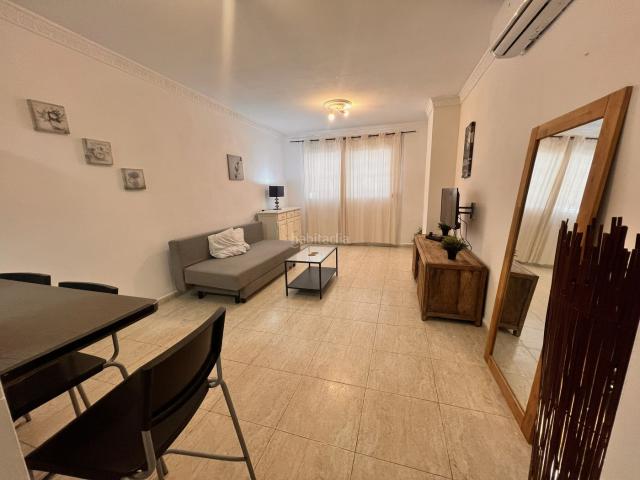 Apartamento en venta en Mijas, La Cala Mijas. Viva en La Cala de Mijas a solo unos pasos de la playa Piso de 3 dormitorios en La ButibambaEN Live in La Cala de Mijas Just Step. Apartamentos.