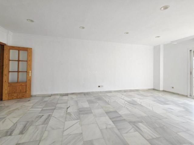 Apartamento en venta en Mijas, Las Flores. Amplio Piso de 3 Dormitorios en Las Lagunas, Mijas Costa Costa del Sol. Apartamentos.