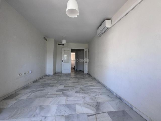 Apartamento en venta en Mijas, Las Flores. Apartamento en Planta Media de 2 dormitorios en Las Lagunas. Apartamentos.