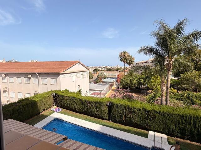 Apartamento en venta en Mijas, Los Ríos. APARTAMENTO EN LAS LAGUNAS DE LUJO COMPLETAMENTE REFORMADO 119 m 3 DORMITORIOS. Apartamentos.