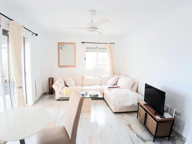 Apartamento en venta en Mijas, Mijas pueblo. 265.000 Encantador piso con licencia turistica en venta en zona Carretera de Mijas Mijas. Apartamentos.