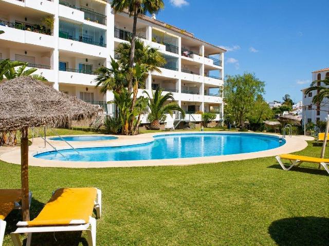 Apartamento en Venta en El Faro de Calaburra Chaparral