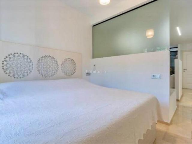 Apartamento en venta en Mijas, Riviera del Sol. Planta baja con jardín privado y licencia turística en Riviera del Sol. Apartamentos.