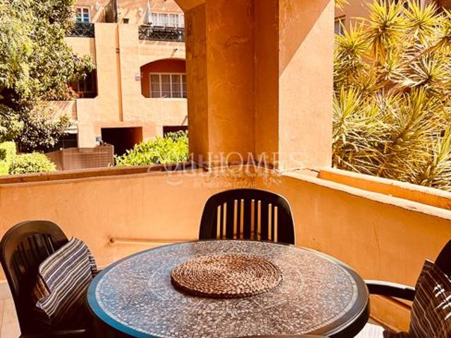 Apartamento en venta en Mijas, Riviera del Sol. Precioso apartamento con terraza y piscina comunitaria. Apartamentos.