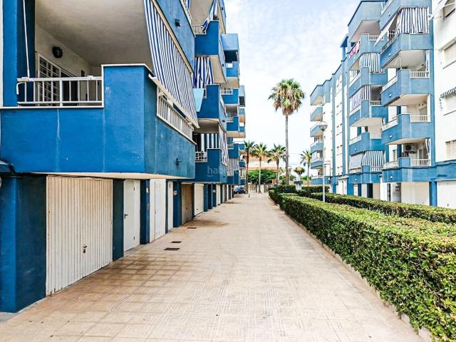 Apartamento en venta en Miramar. Apartamento con piscina y vistas al mar en playa de Miramar. Apartamentos.