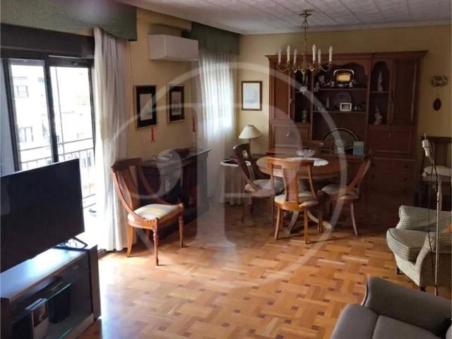 Apartamento en Venta en Mont Olivet
