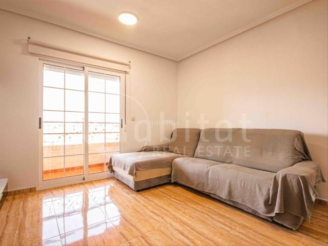 Apartamento en venta en Montesinos Los. Apartamento en segunda planta con plaza de garaje y trastero a la venta en Los Montesinos, Alicante. Apartamentos Montesinos.
