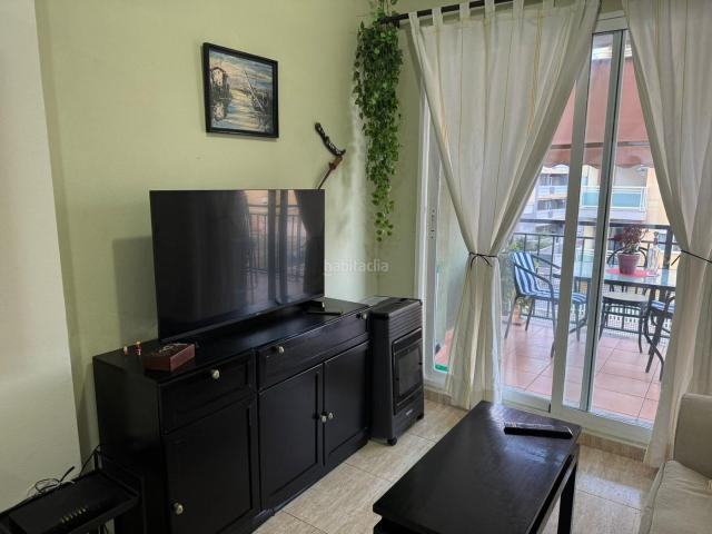 Apartamento en venta en Moncofa, Moncófar Playa. Apartamento con vistas al mar y amplia terraza, alquilado ideal inversión. Apartamentos.